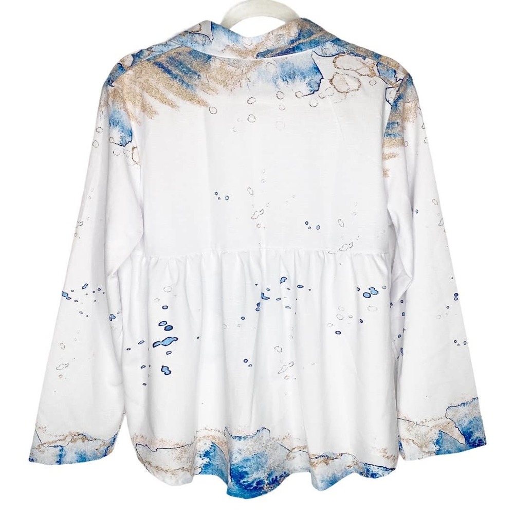 Women's Button Down Humpback Whale Shirt Medium - Picture 6 of 6